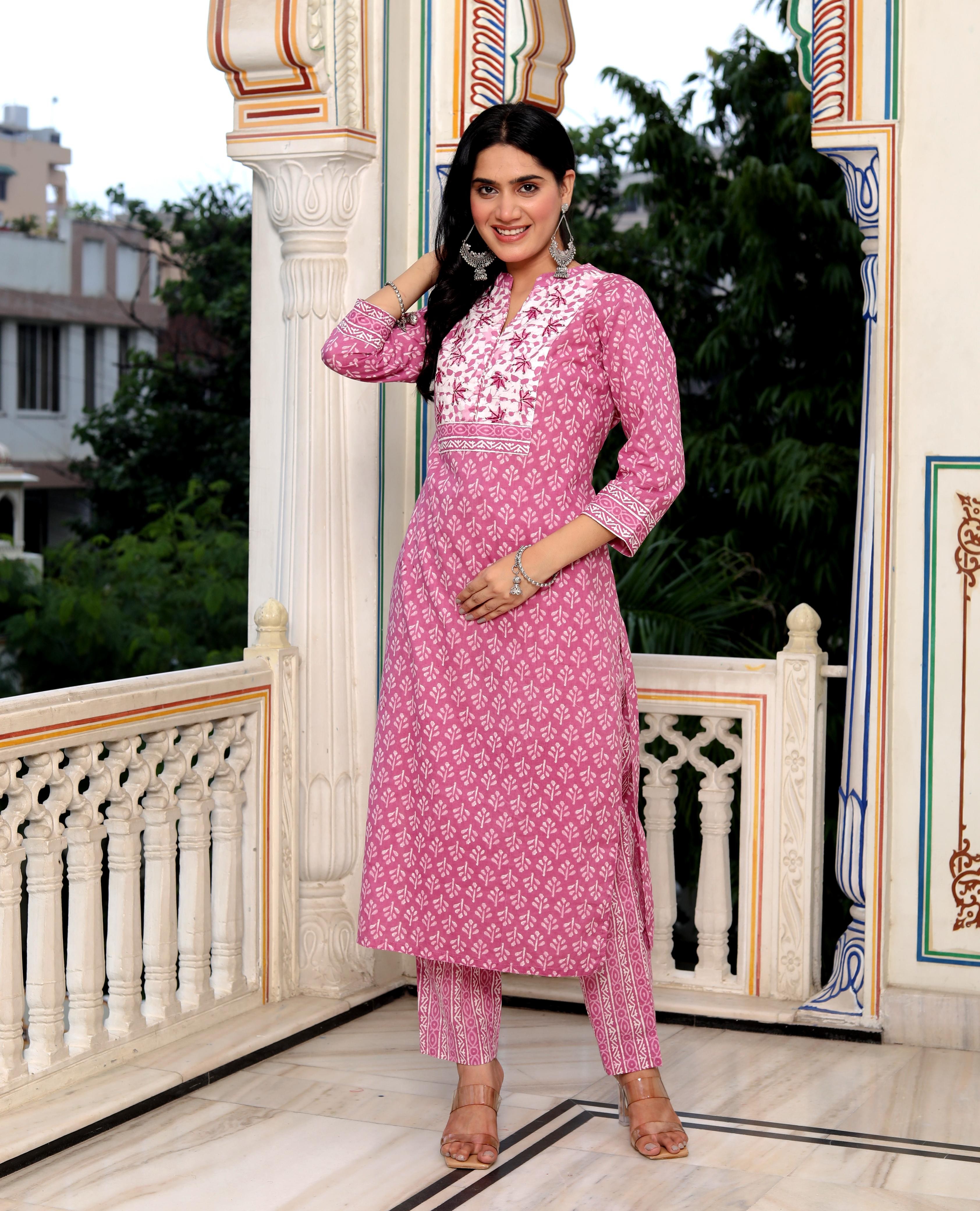 Pink Geometric Block Print kurti Pant And Dupatta Set
