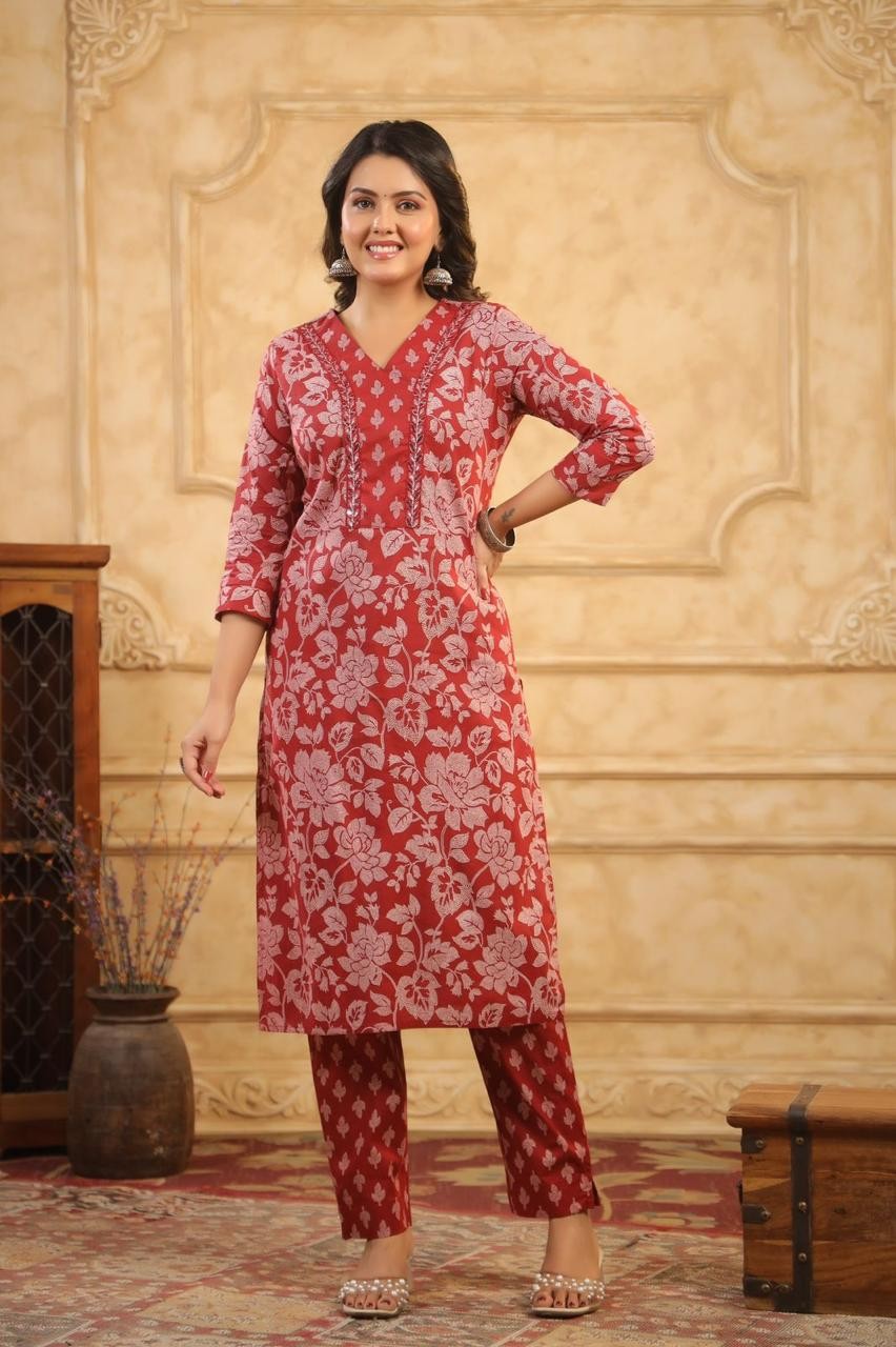 Latest Red Color With A Floral Print Kurti Pant And Dupatta Set