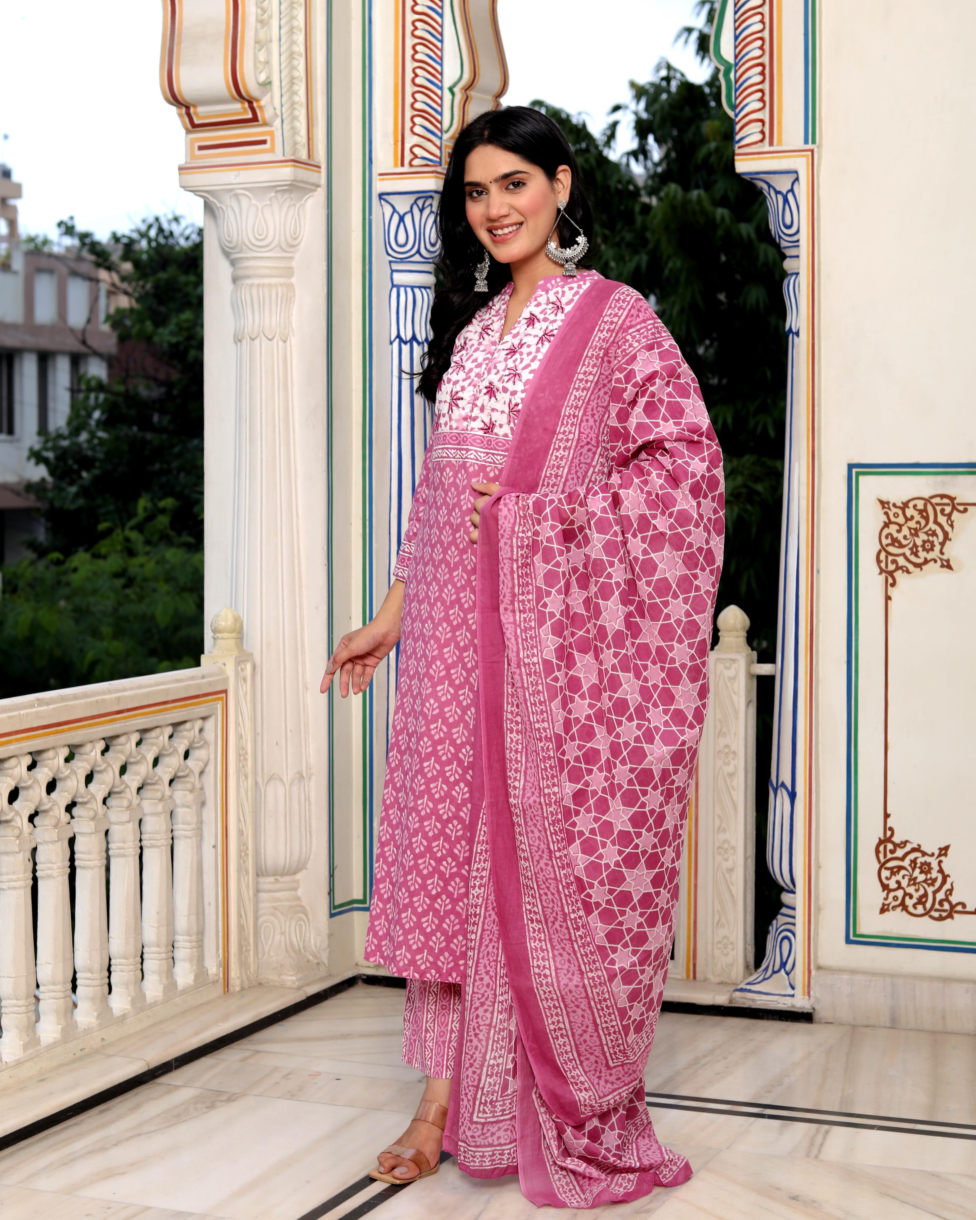 Pink Geometric Block Print kurti Pant And Dupatta Set