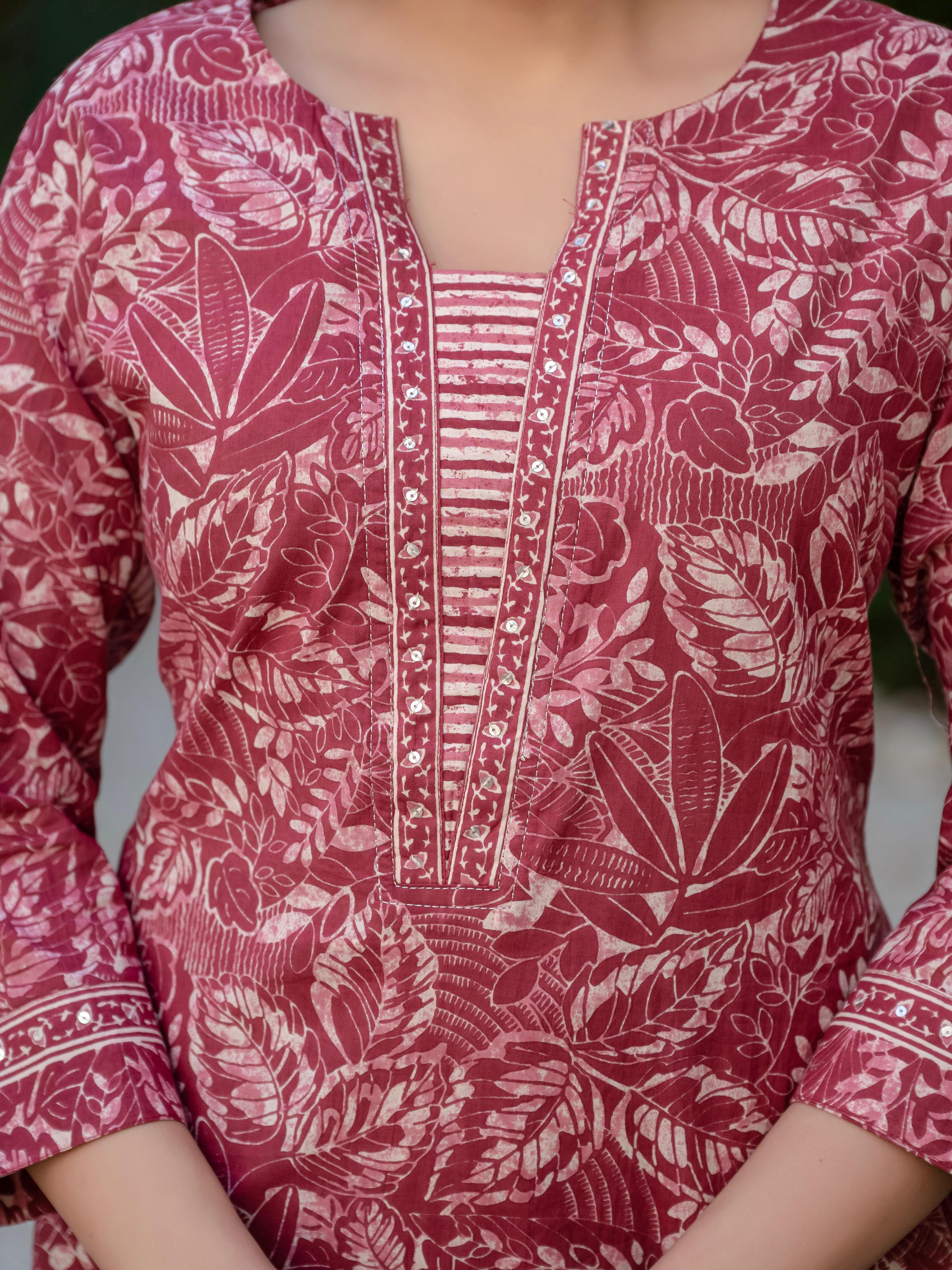 Elegant Maroon Floral Print Kurta set – Premium Quality