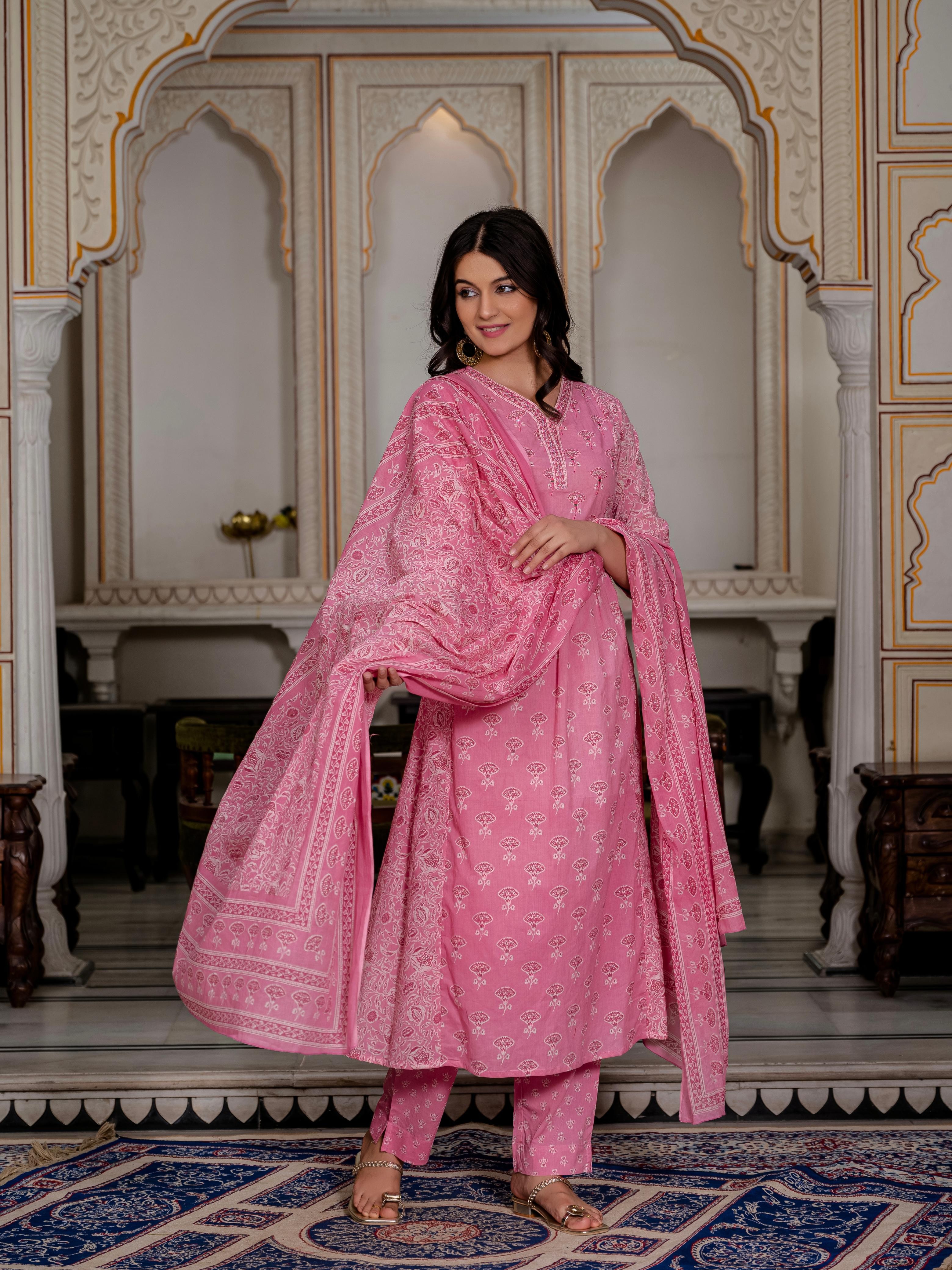 Pink Floral Cotton Kurti Set – Graceful Collection