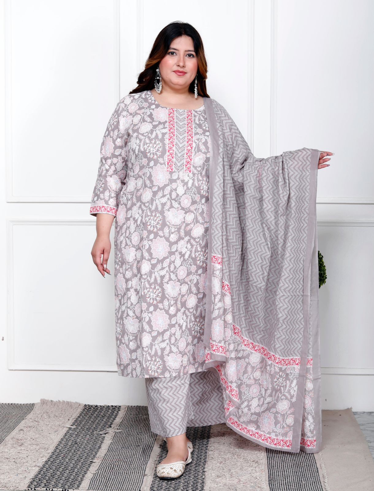 Gray With White Floral Print Kurti pant And Dupatta Set