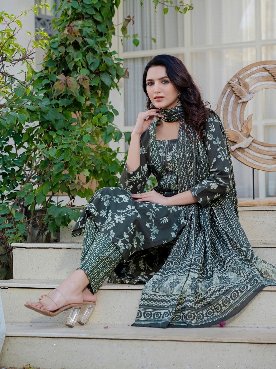 Green printed cotton suit set hkvastra