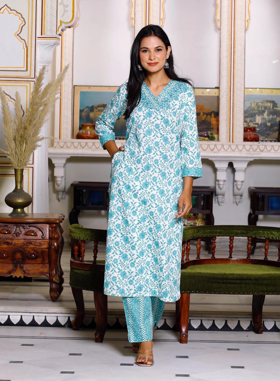 Green And White Floral Print Kurta Pant and dupatta set