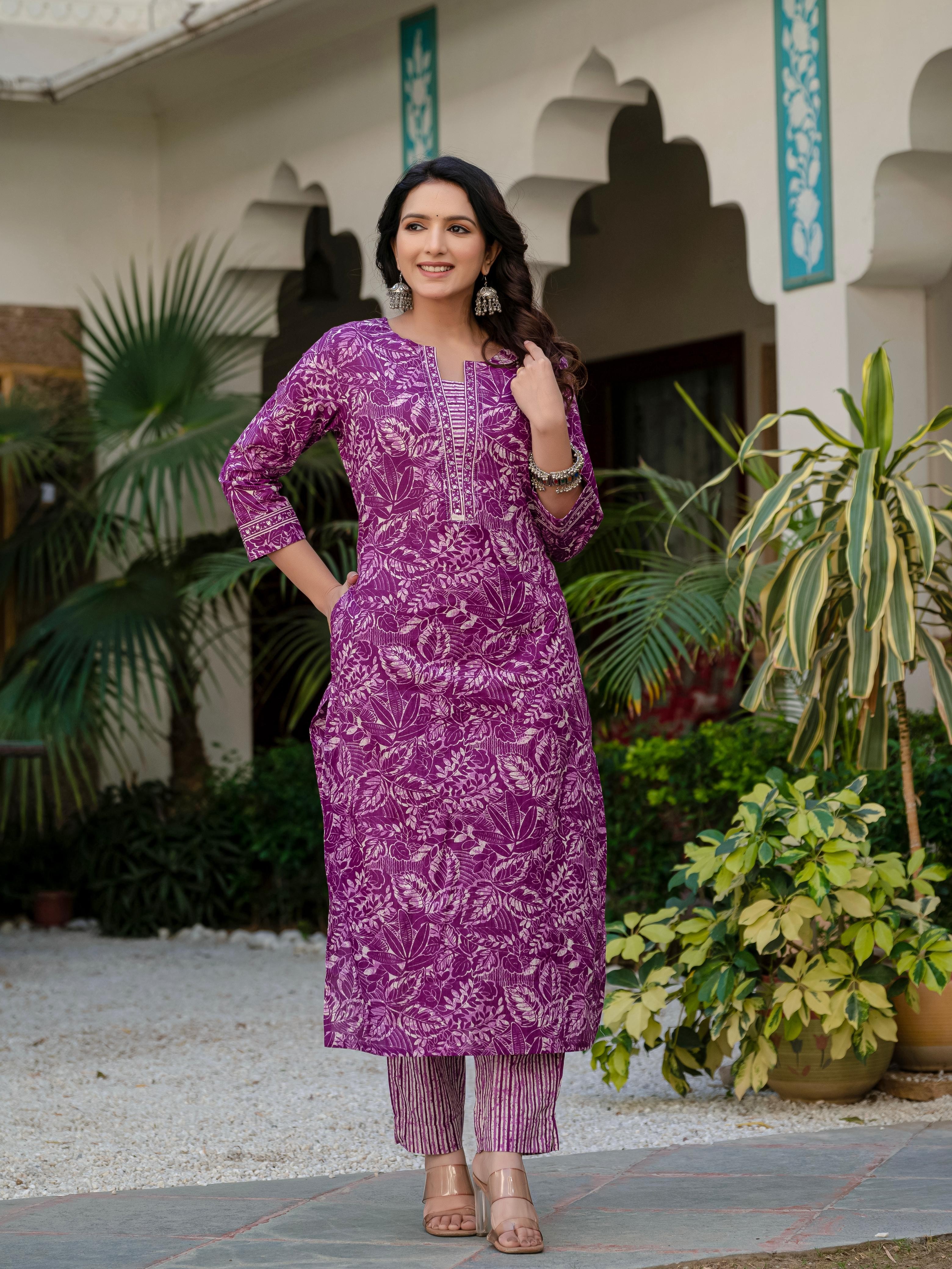 Graceful Lavender Floral Print Kurta set – Soft & Elegant