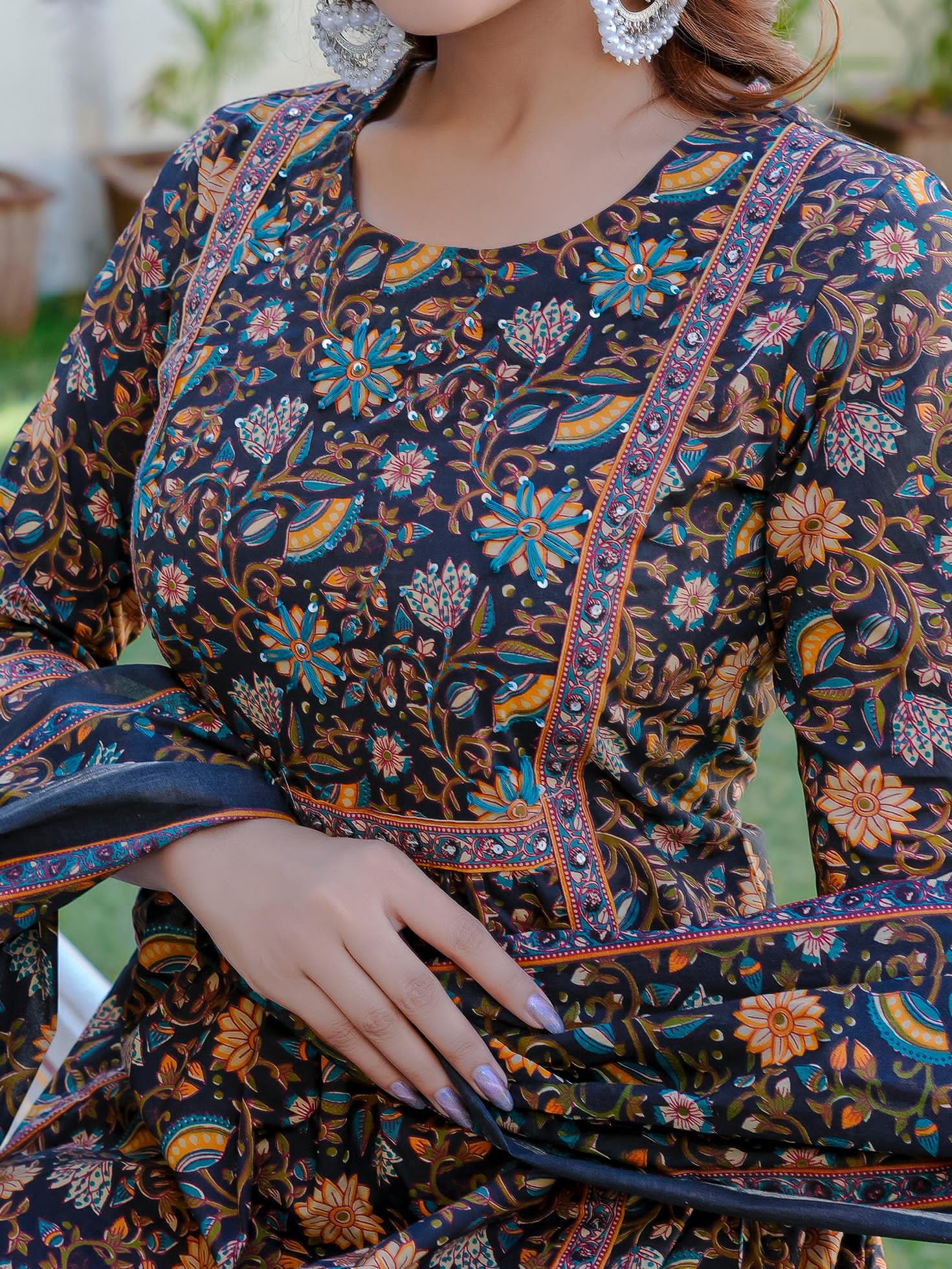 Black Multicolor Floral Cotton Kurti Set – Ethnic Collection