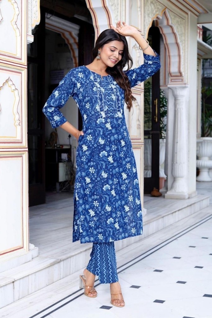 Blue WIth White Kurta Pant And Dupatta Set