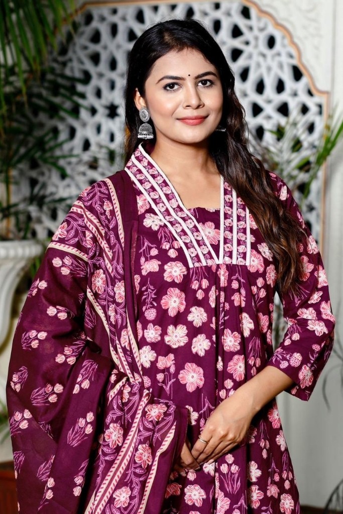 Maroon Kurta Pant Dupatta Set