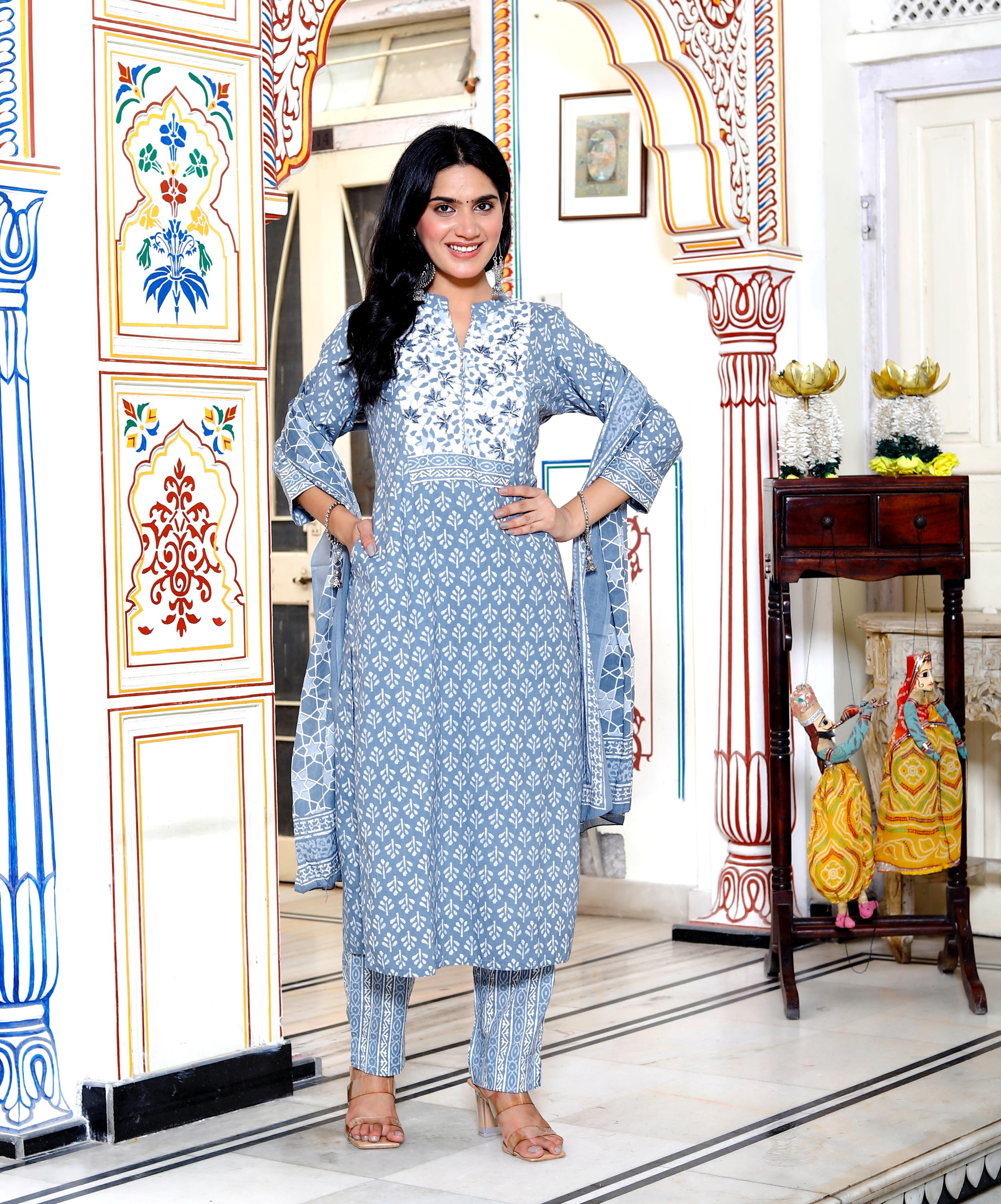 Gray Geometric Block Print kurti Pant And Dupatta Set
