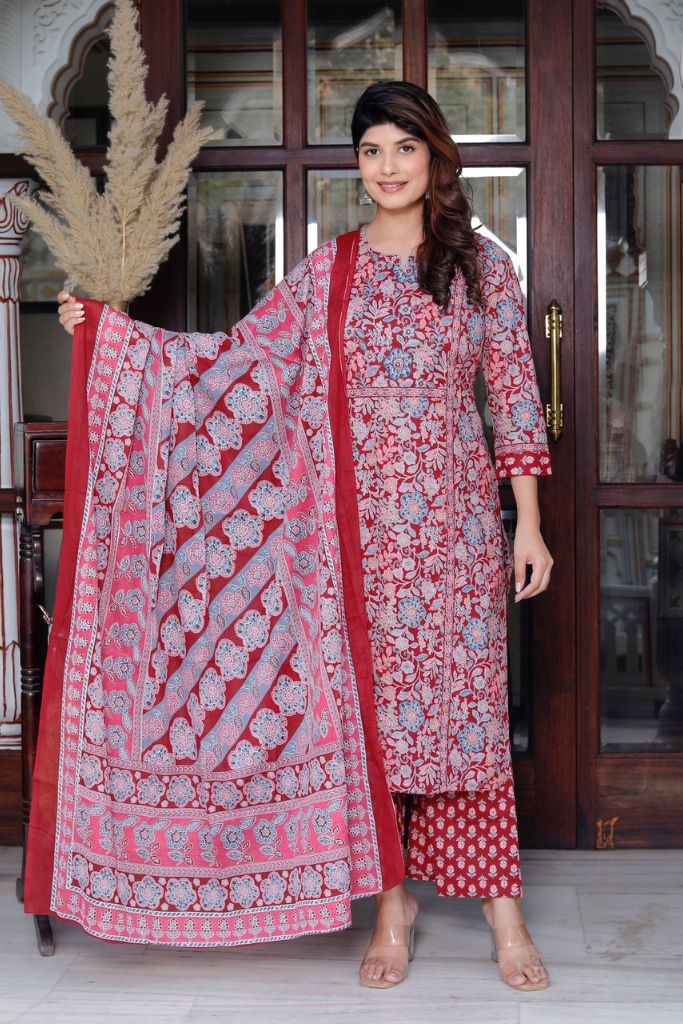 White Maroon Plazo Set With Duppata