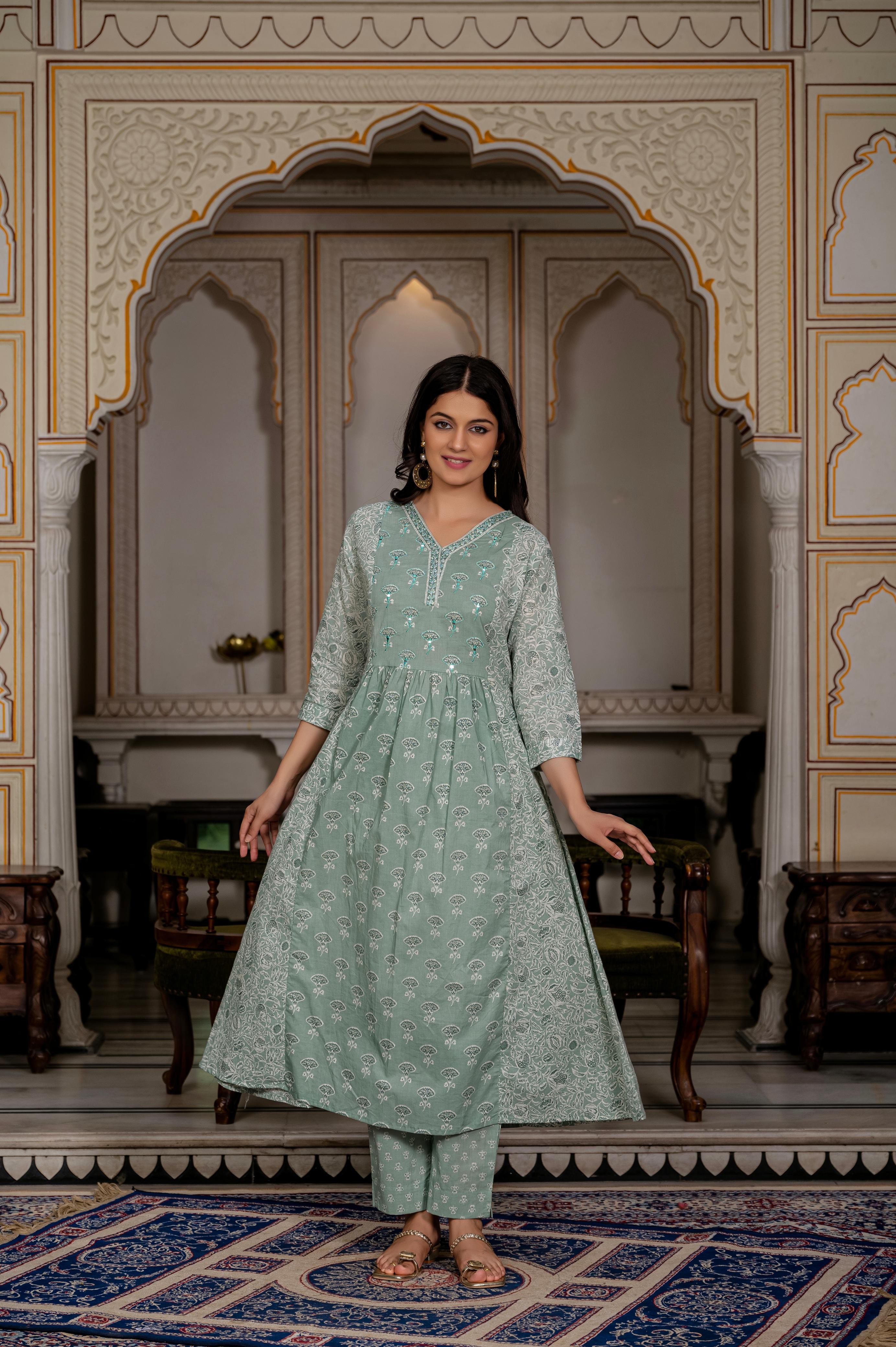 Mint Green Floral Cotton Kurti Set – Graceful Hk Vastra