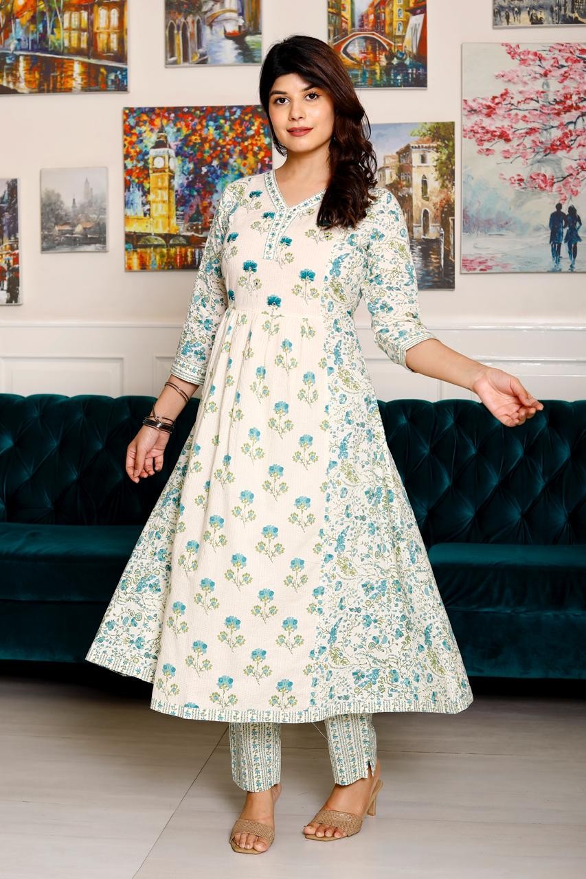 New Premium floral print kurti pant and duptta set